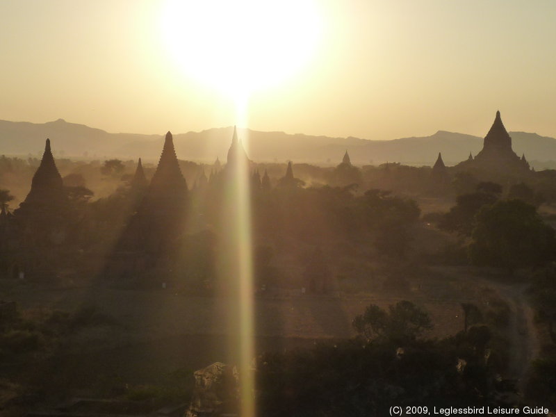 Shwe San Daw Pagoda04